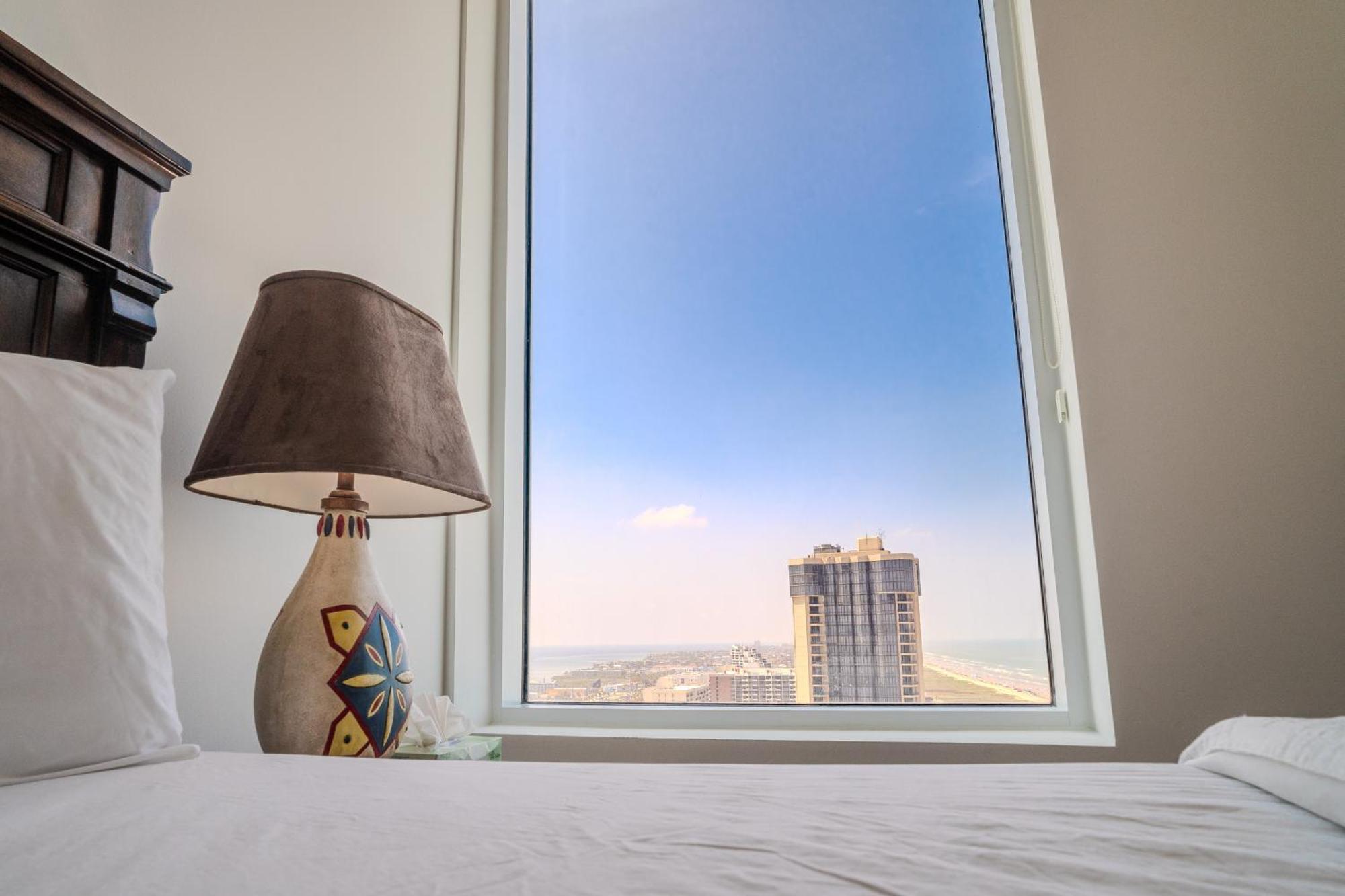 1901 Sapphire Beachfront 3 Bedroom Condo เซาท์ปาเดรไอส์แลนด์ ภายนอก รูปภาพ