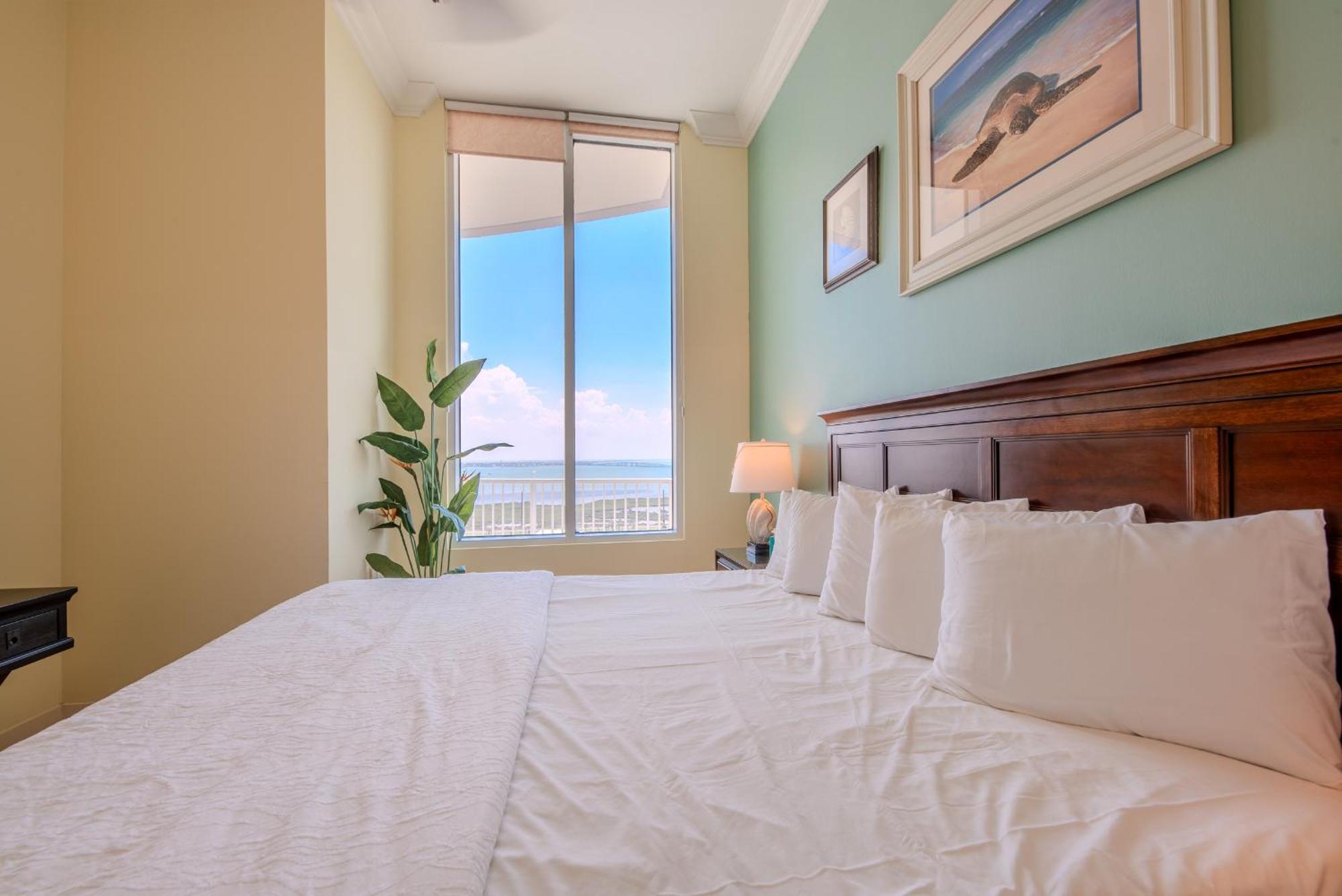 1901 Sapphire Beachfront 3 Bedroom Condo เซาท์ปาเดรไอส์แลนด์ ภายนอก รูปภาพ